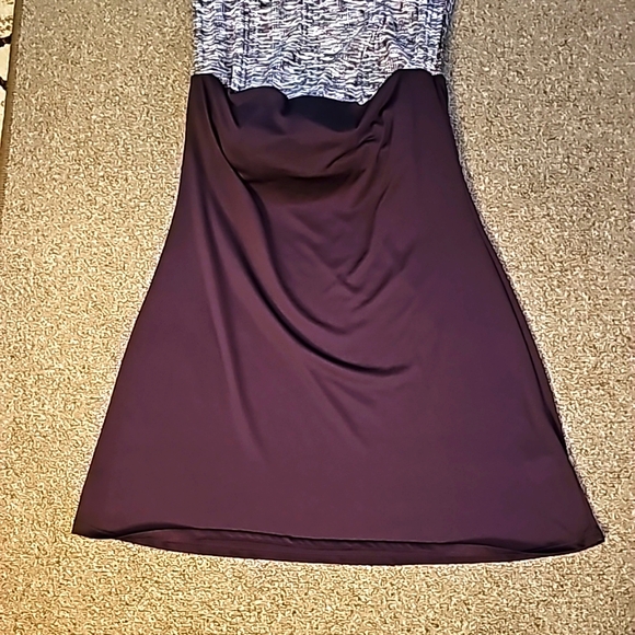 Dress - Picture 10 of 16